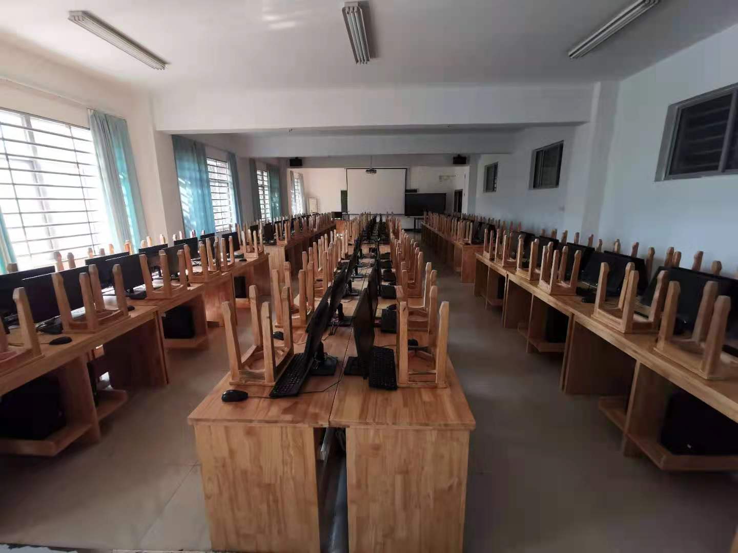 电子pg游戏平台下载