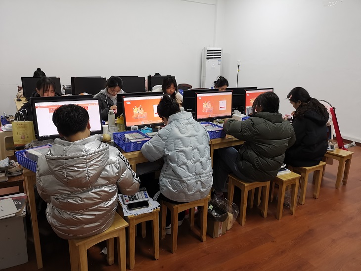 电子pg游戏平台下载