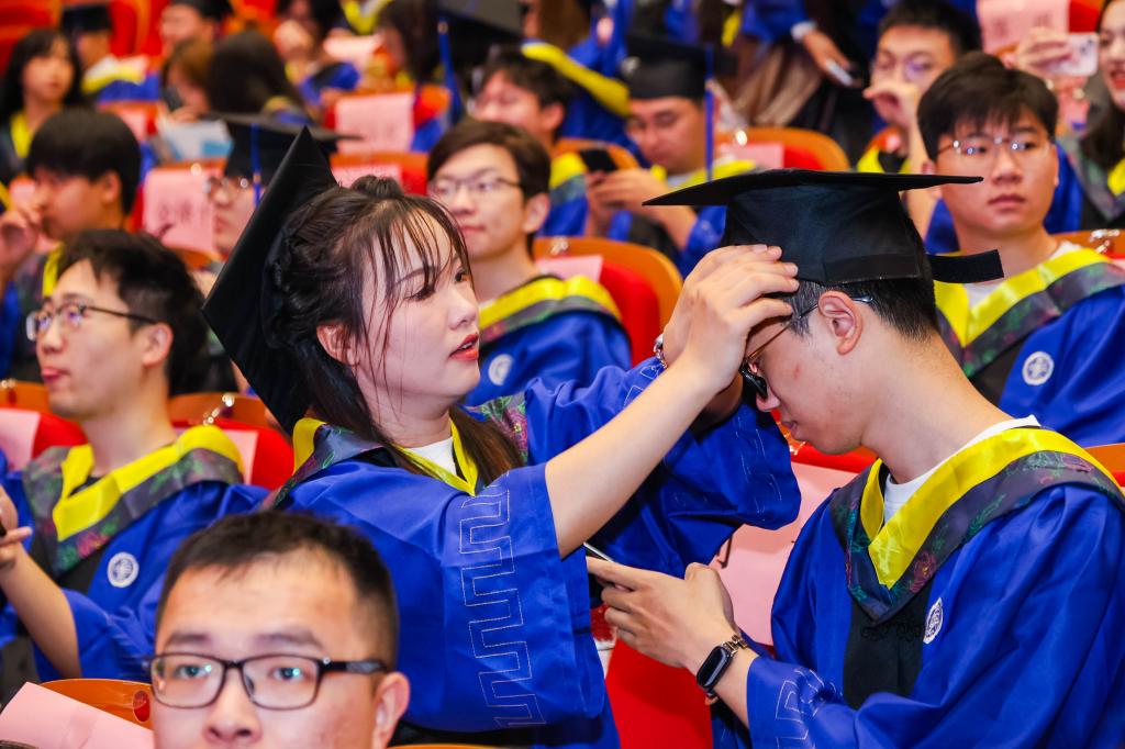 电子pg游戏平台下载