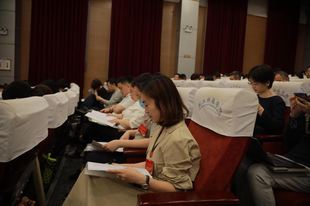 电子pg游戏平台下载
