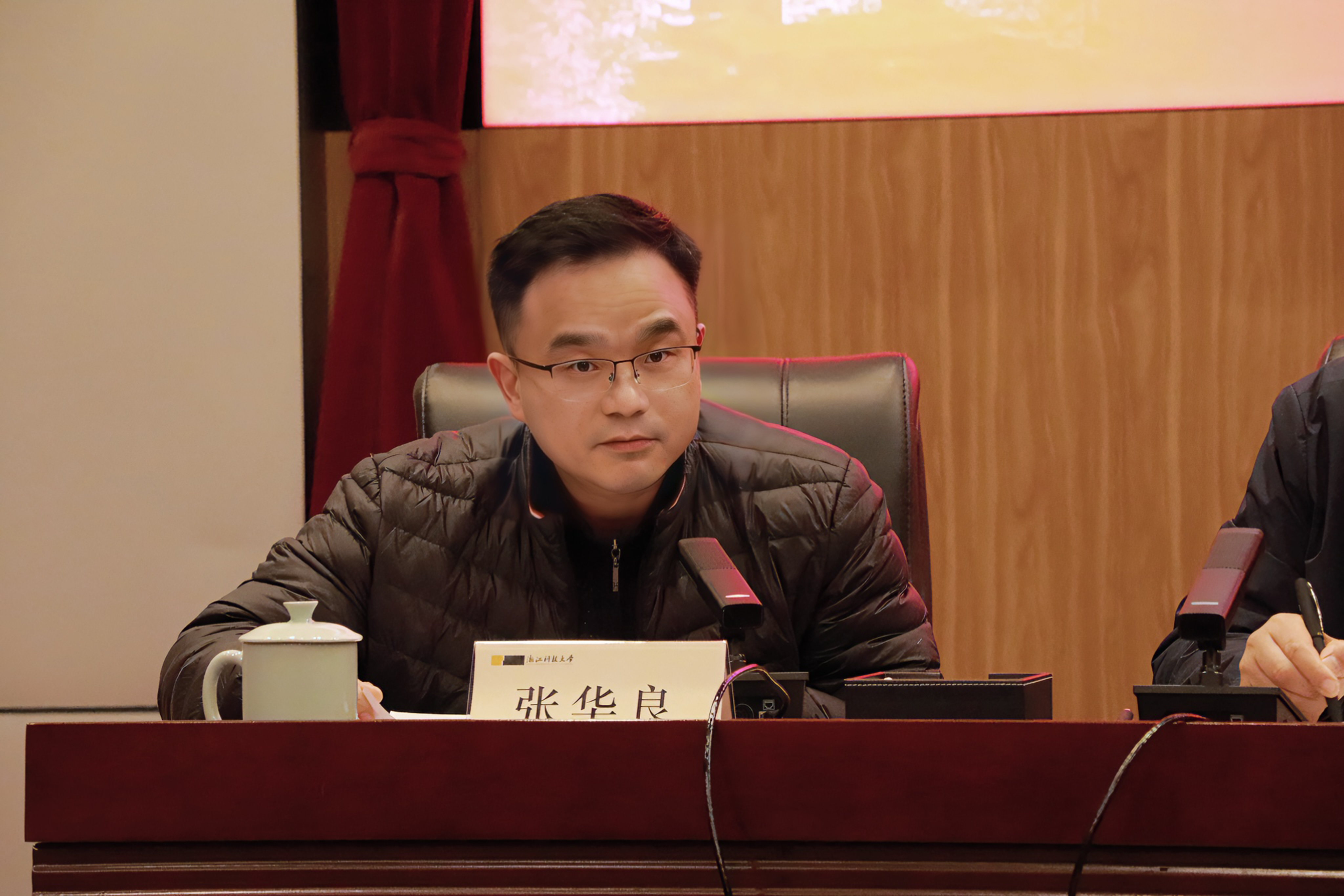 电子pg游戏平台下载