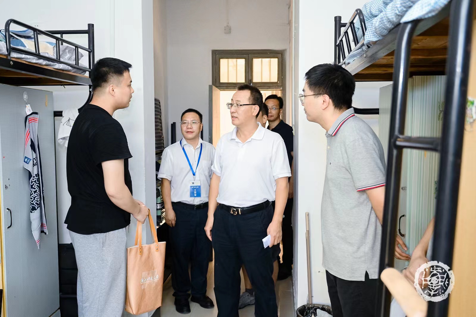 电子pg游戏平台下载