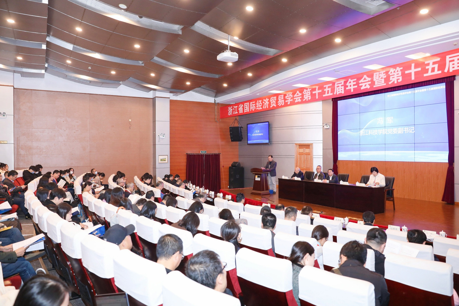 电子pg游戏平台下载
