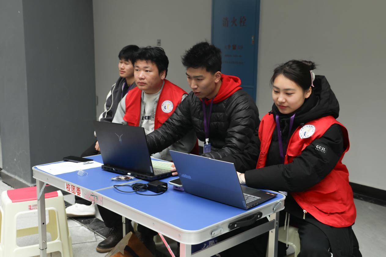 电子pg游戏平台下载