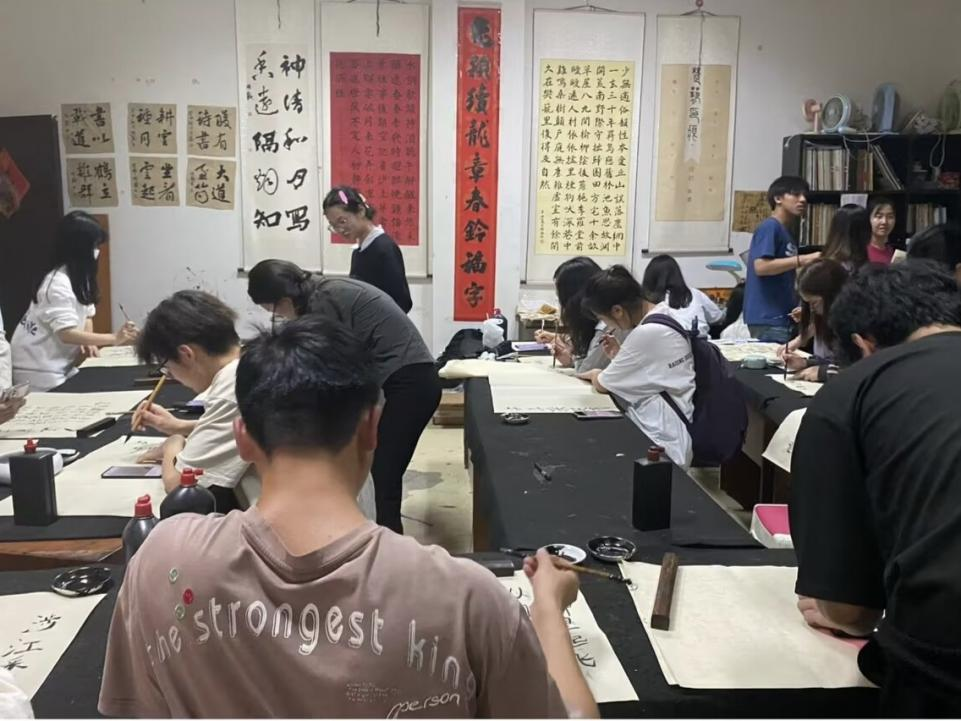 电子pg游戏平台下载