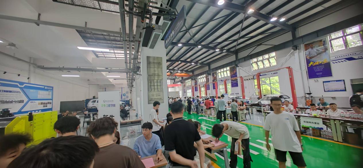 电子pg游戏平台下载