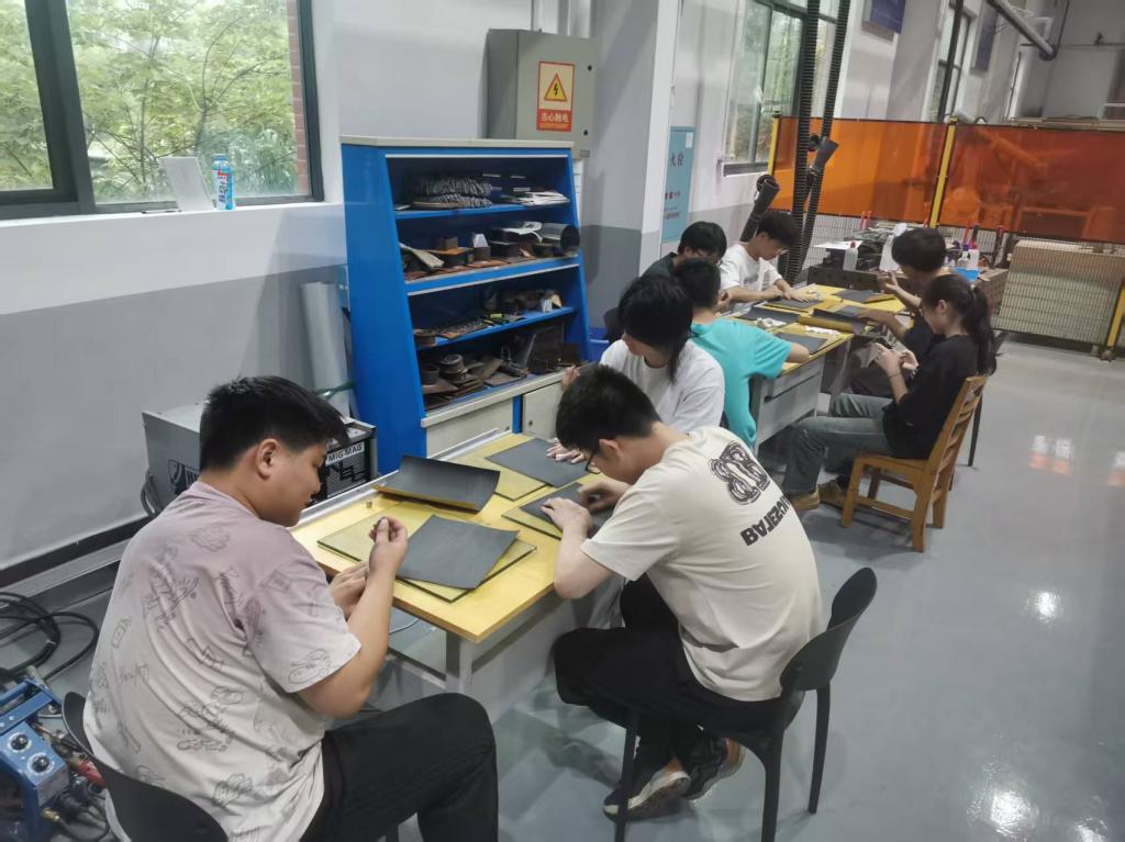 电子pg游戏平台下载