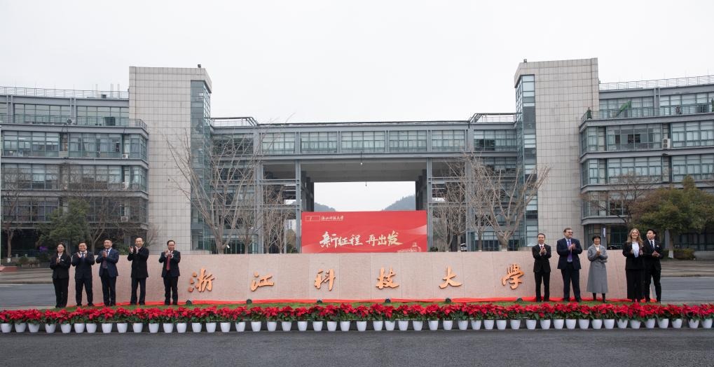 电子pg游戏平台下载