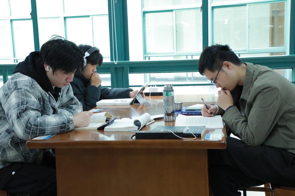 电子pg游戏平台下载